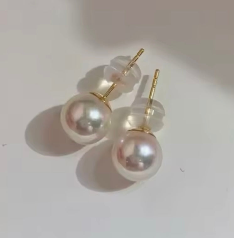 AKOYA PEARL STUDS 18kt Gold