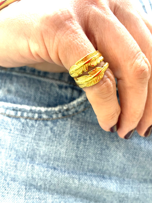 FEATHER WRAP RING